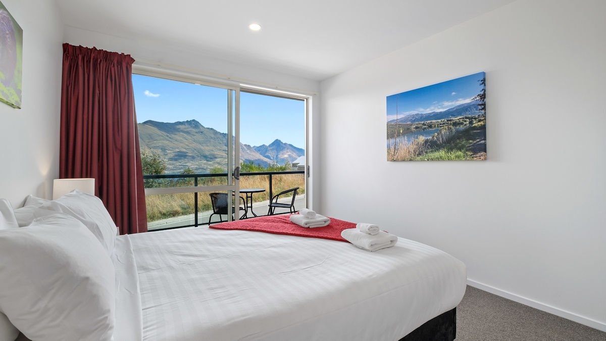 Wake up to stunning lake and mountain views